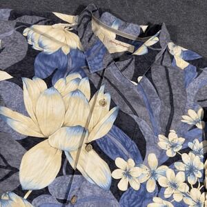 Tommy Bahama Shirt Mens XXL 100% Silk Floral Button Hawaiian Beach Vacation Surf